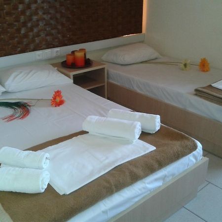 Olympiakí Aktí Pantheon Beach Hotel מראה חיצוני תמונה
