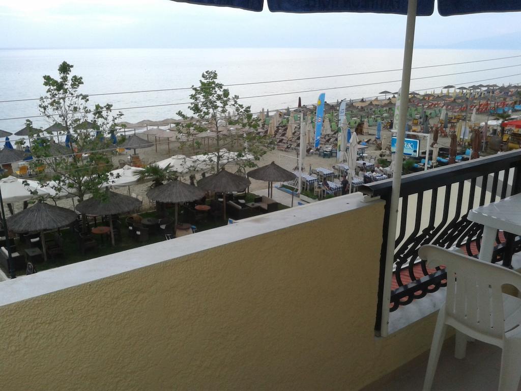 Olympiakí Aktí Pantheon Beach Hotel מראה חיצוני תמונה