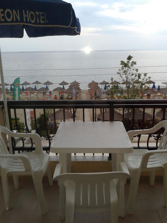 Olympiakí Aktí Pantheon Beach Hotel מראה חיצוני תמונה